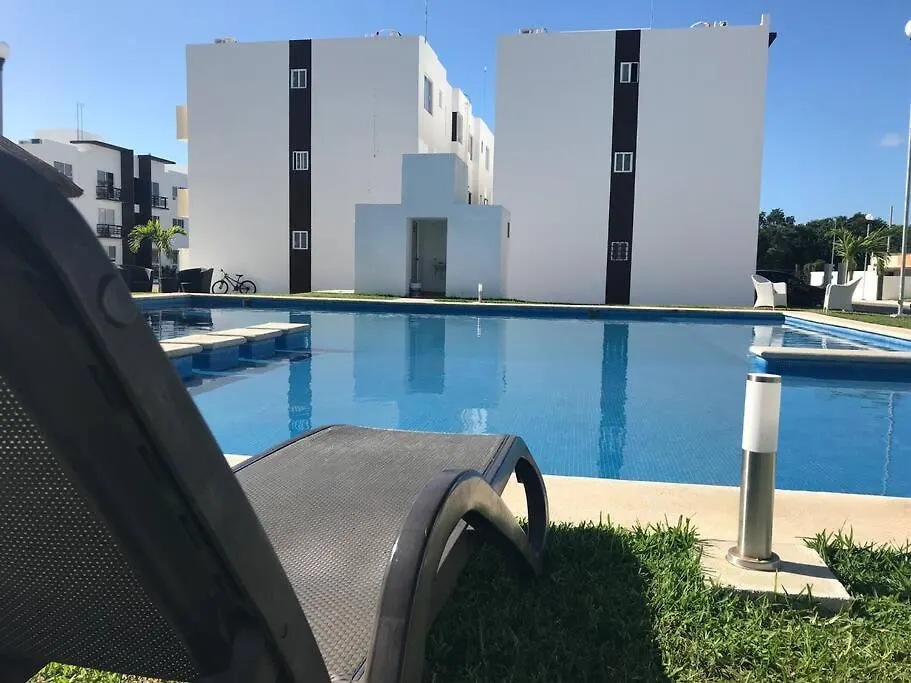 Depa De Playa C/Alberca Cerca De La 5A Avenida Apartment Playa del Carmen