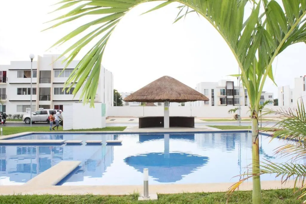 Depa De Playa C/Alberca Cerca De La 5A Avenida Apartment Playa del Carmen