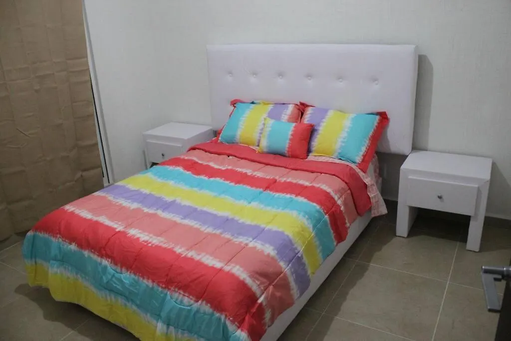 Depa De Playa C/Alberca Cerca De La 5A Avenida Apartment Playa del Carmen