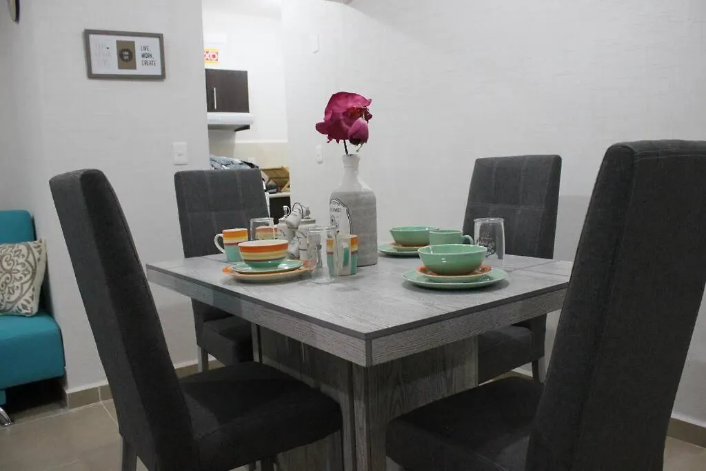 Depa De Playa C/Alberca Cerca De La 5A Avenida Apartment Playa del Carmen
