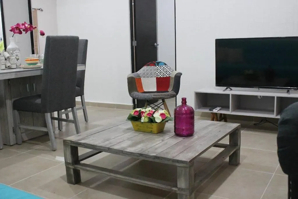 Depa De Playa C/Alberca Cerca De La 5A Avenida Apartment Playa del Carmen