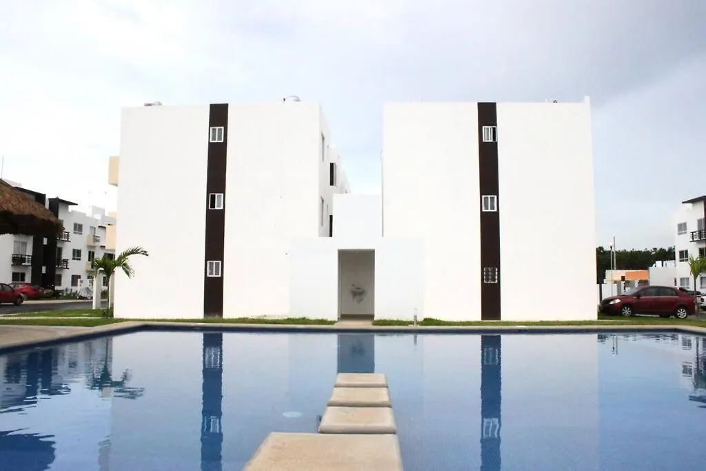 Depa De Playa C/Alberca Cerca De La 5A Avenida Apartment Playa del Carmen